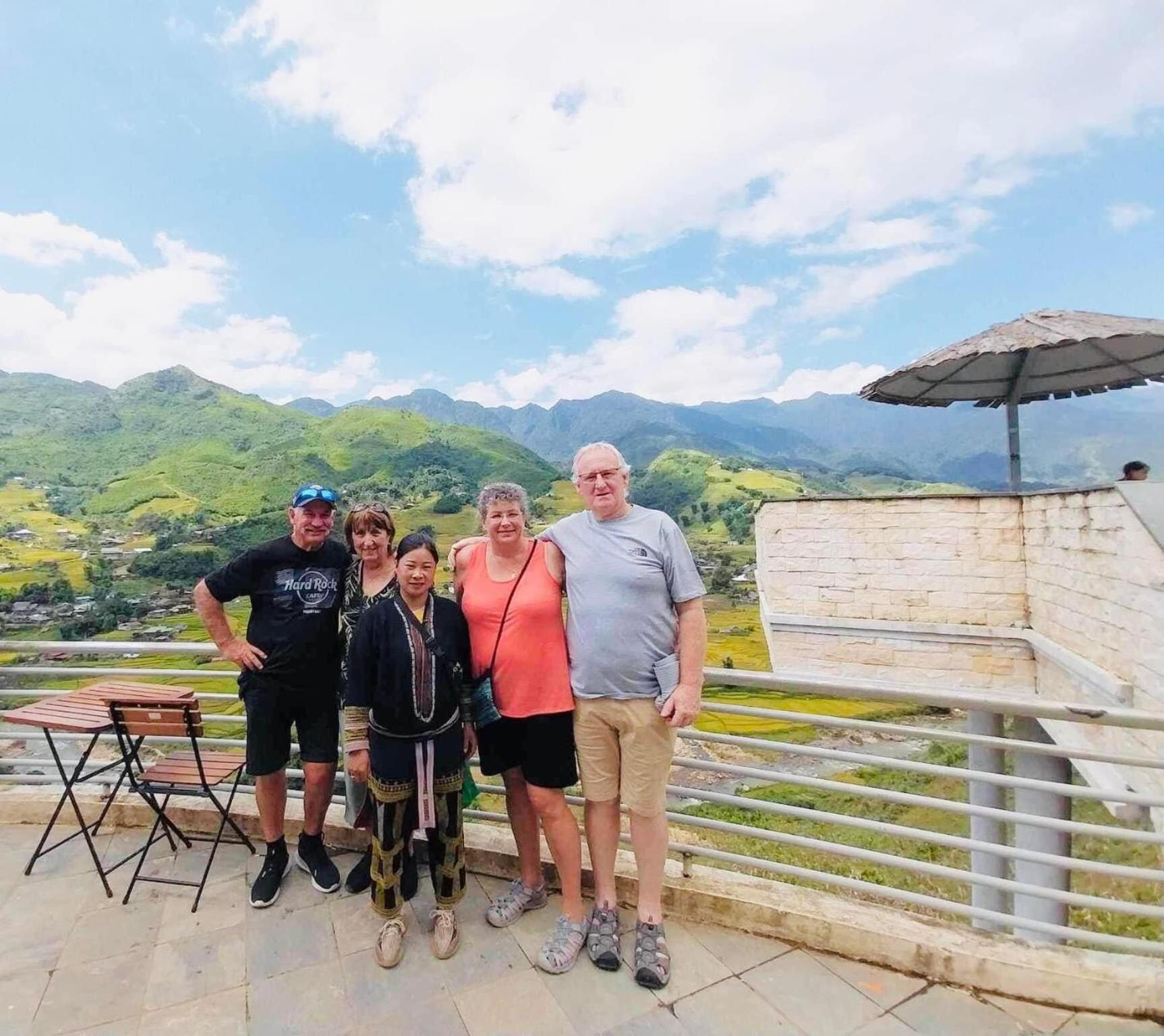 Nini Homestay Sapa Екстериор снимка